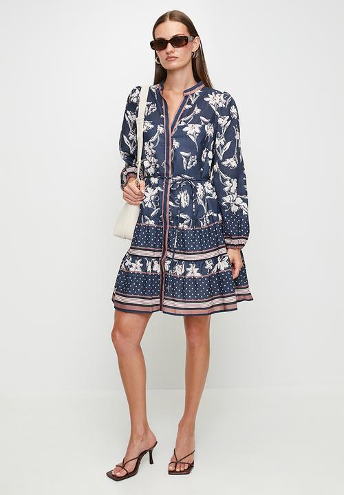 MILLA - Navy paisley short dress - navy floral