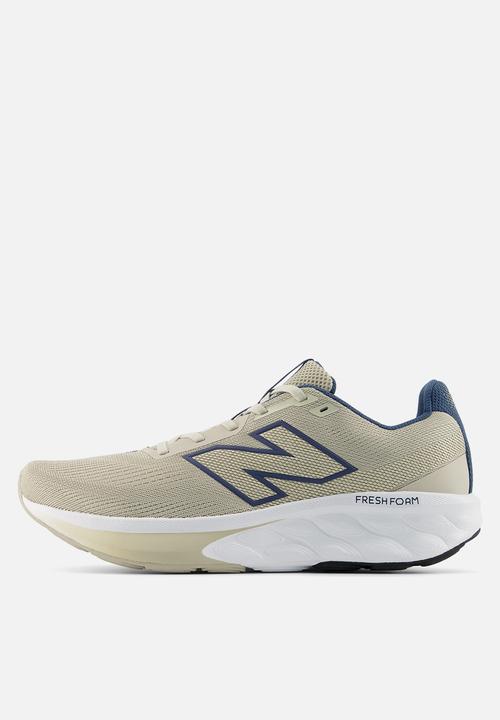 New Balance  - FRESH FOAM 520 v9