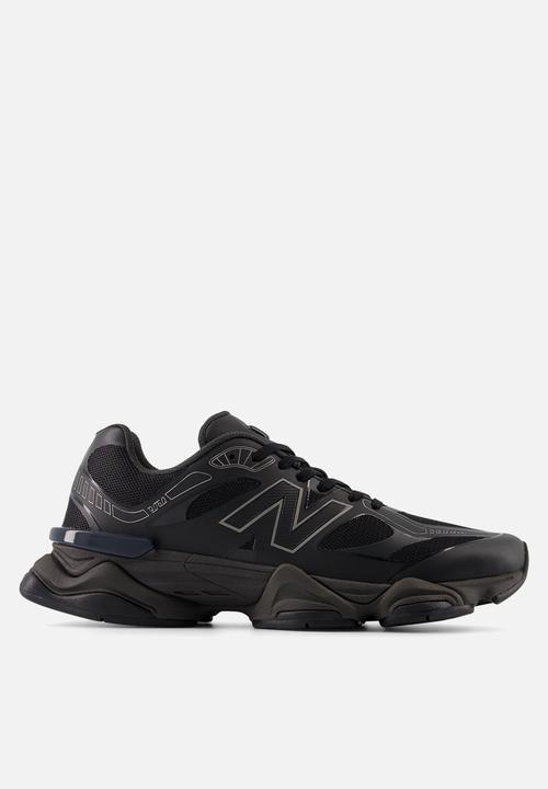 9060F v1- BLACK (000)