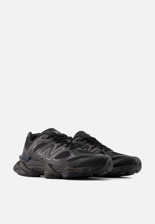 New Balance  - 9060
