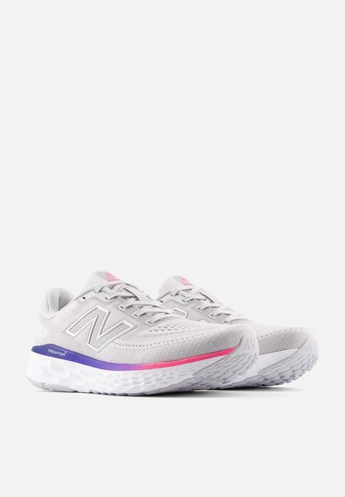 New Balance  - FRESH FOAM X EVOZ v4