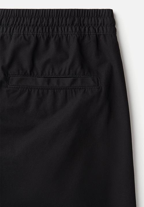 H&M - Regular fit canvas shorts - black