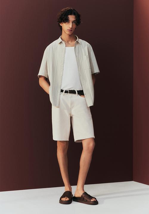 H&M - Regular fit short-sleeved shirt - greige striped