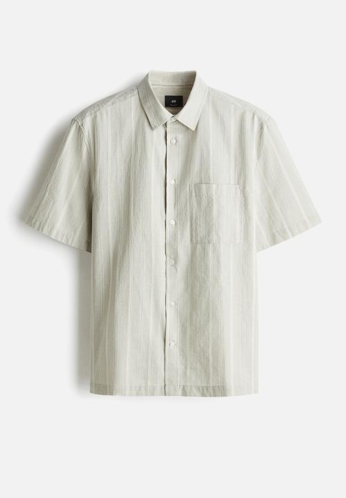 H&M - Regular fit short-sleeved shirt - greige striped