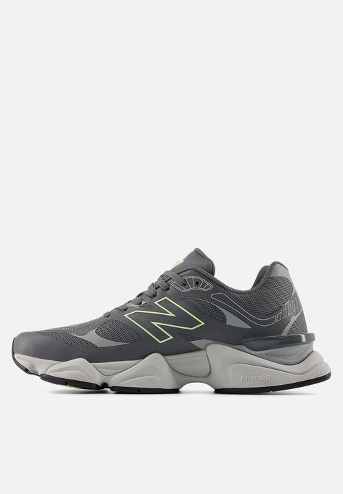 New Balance  - 9060