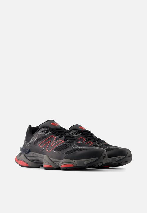 New Balance  - 9060