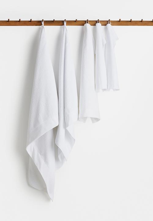 H&M - Cotton terry bath sheet - white