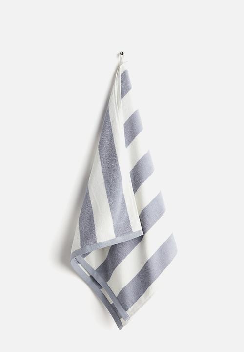 H&M - Bath towel -  light dusty blue/striped 