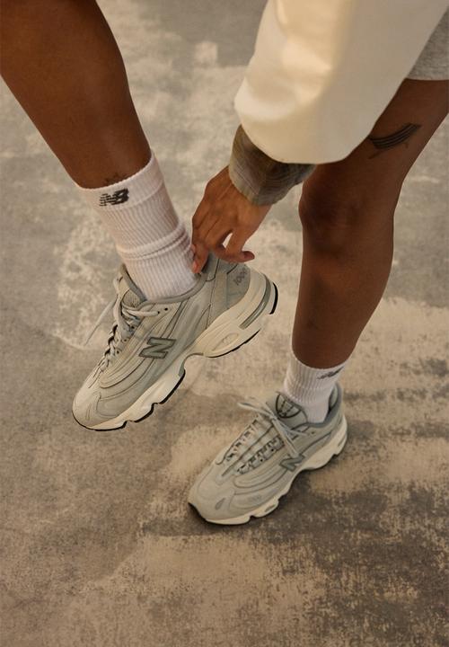 New Balance  - U1000 v1