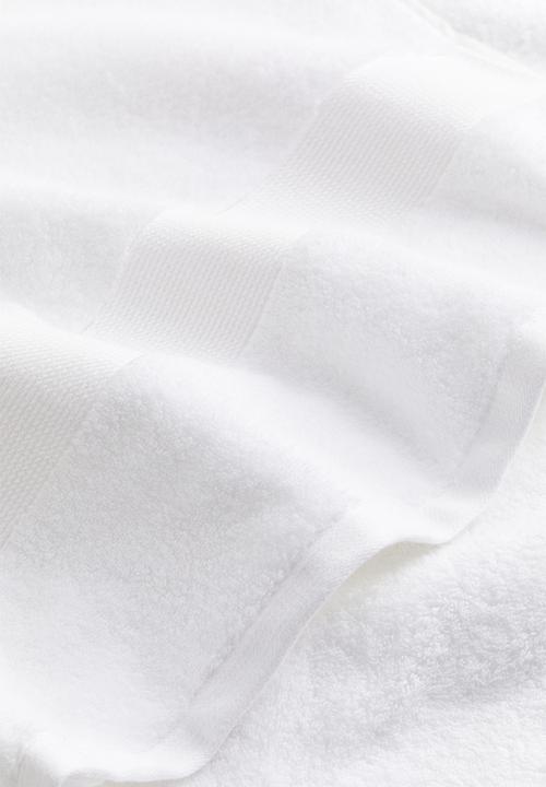 H&M - Soft terry bath towel - white
