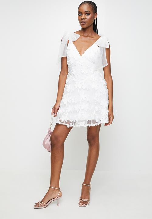 MILLA - White bow detail dress - White