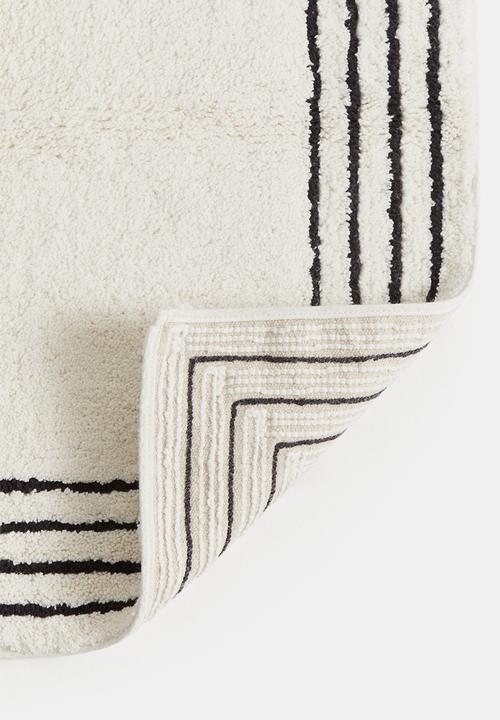H&M - Tufted bath mat - light beige