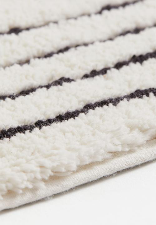 H&M - Tufted bath mat - light beige