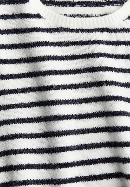 H&M - Fine-knit t-shirt - cream striped 
