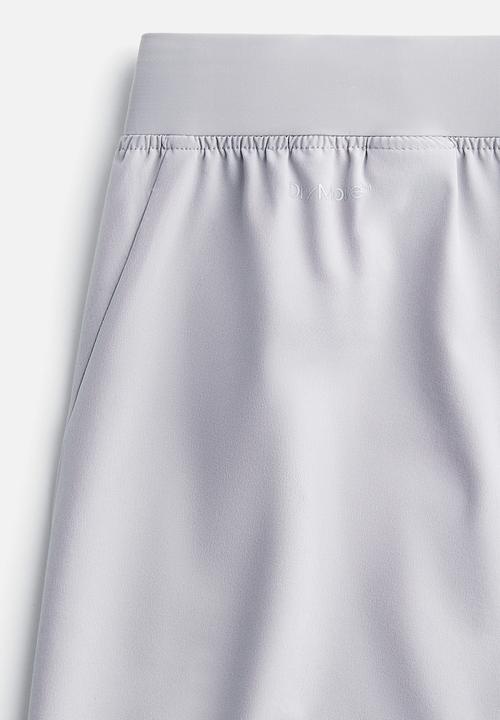 H&M - Mid-length sports shorts with drymove™ - grey