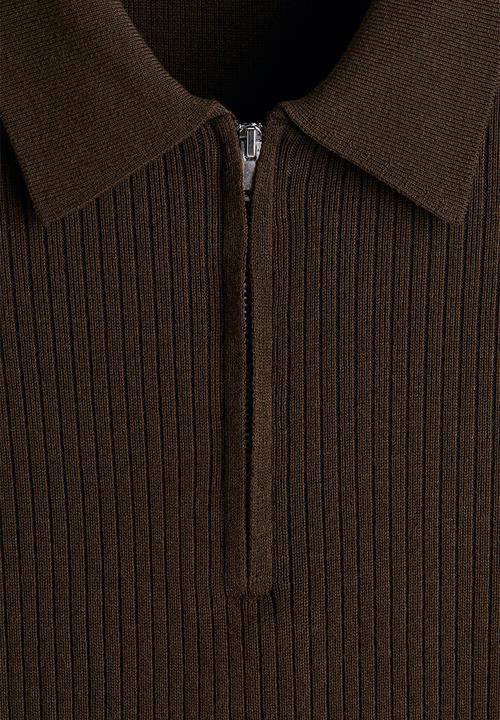 H&M - Slim fit zip-top polo shirt - brown