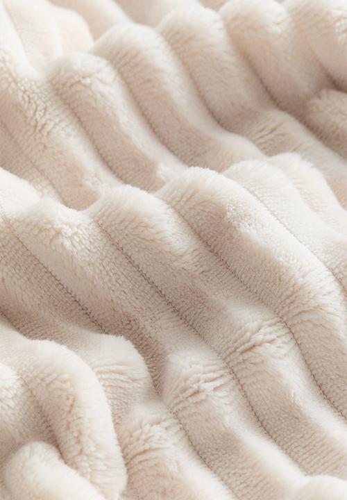 H&M - Structured fleece blanket - beige