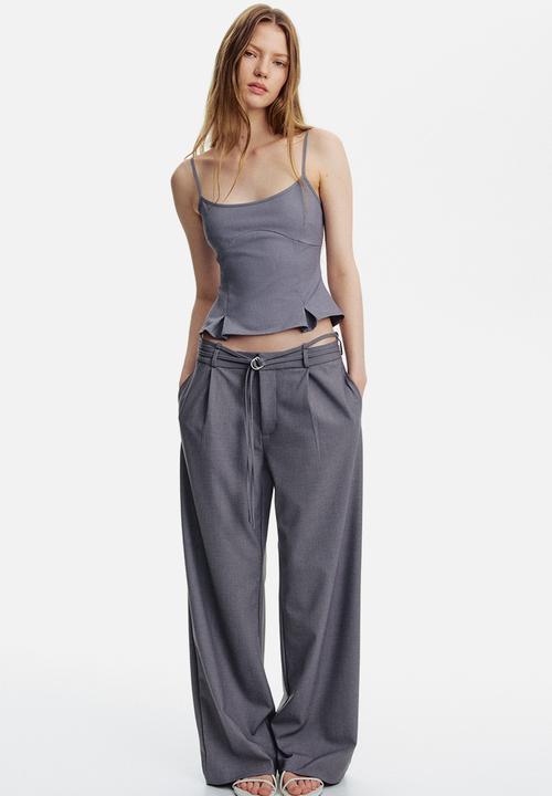 H&M - Strappy top - grey