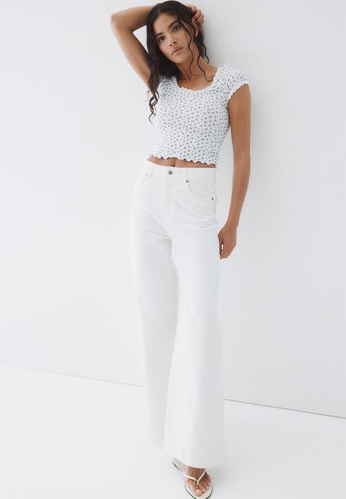 H&M - Lace-trimmed top - white floral