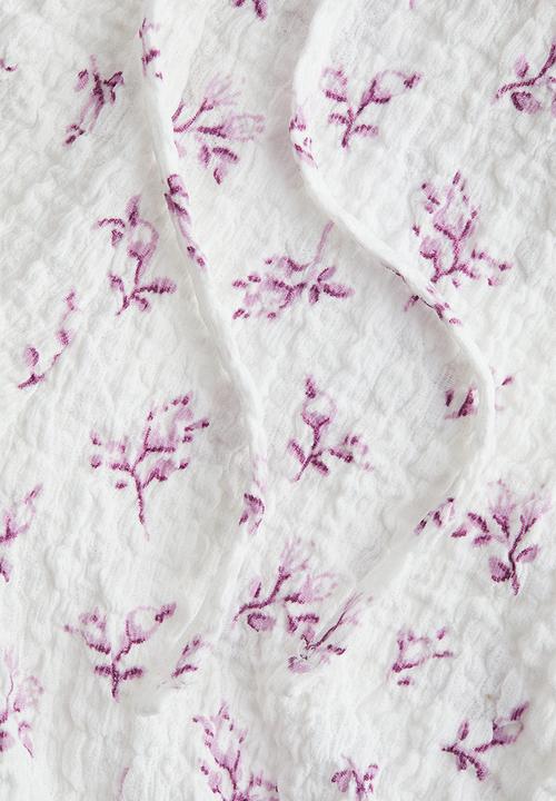 H&M - Crinkled tie-front top - white floral