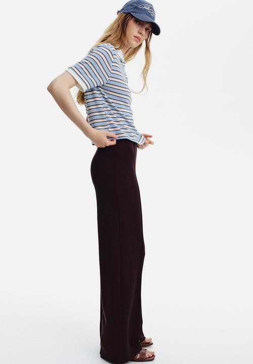H&M - Fine-knit polo shirt - light blue striped 