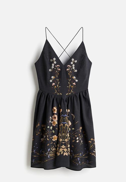 H&M - Flared-skirt dress - black floral