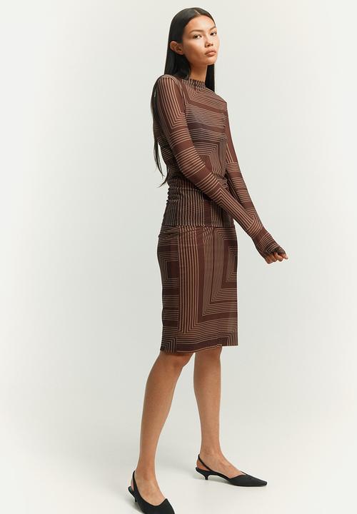 H&M - Mesh top - brown patterned