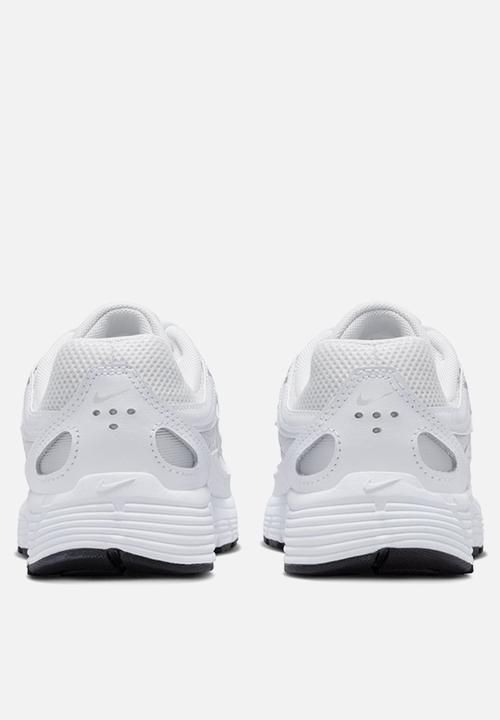 Nike - Nike P-6000