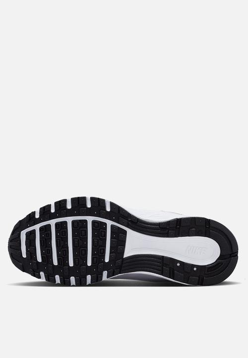 Nike - Nike P-6000