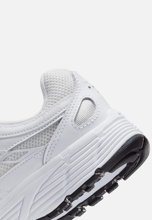 Nike - Nike P-6000