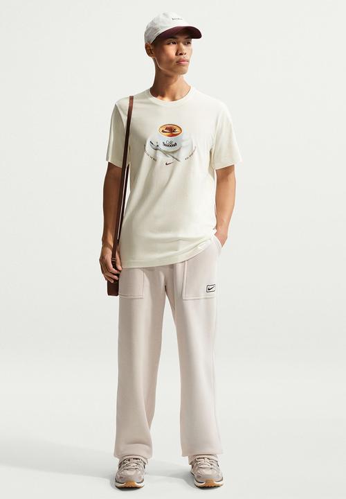 Nike - NSW STD Cafe Swoosh Mug Tee- White 