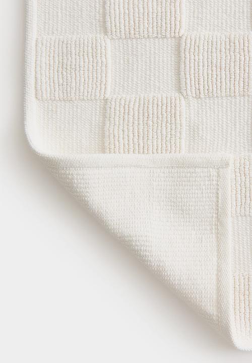 H&M - Checked bath mat - white