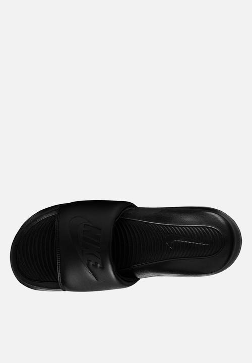 Nike - Nike Victori One - BLACK