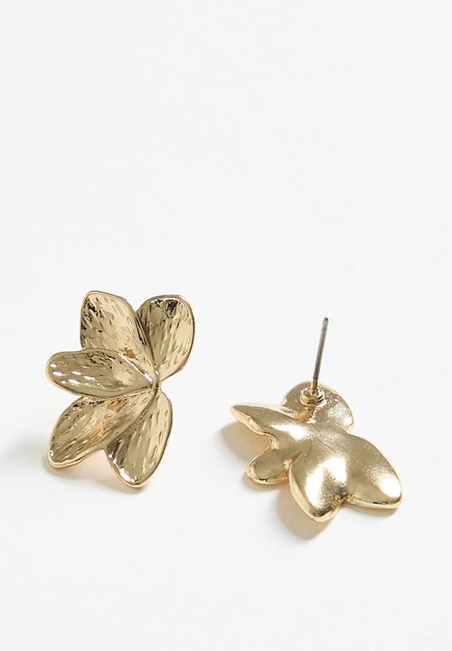 boohoo - Floral Delicate Earrings- gold