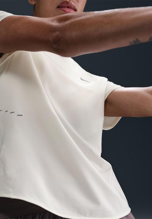 Nike - W Nk Swift Df Ss Top - Sail/Reflective Silv