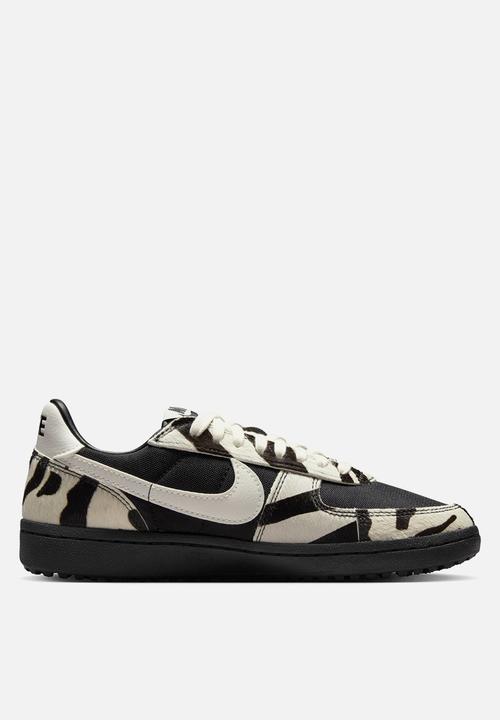 Nike - Field General