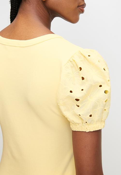 Steve Madden - Ladies celine puff sleeve top - lemon