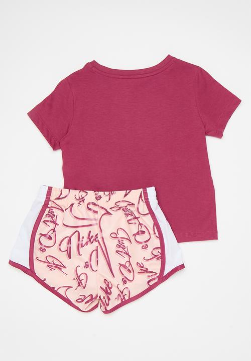 Nike - Nike essentials all-over print tempo set - washed coral