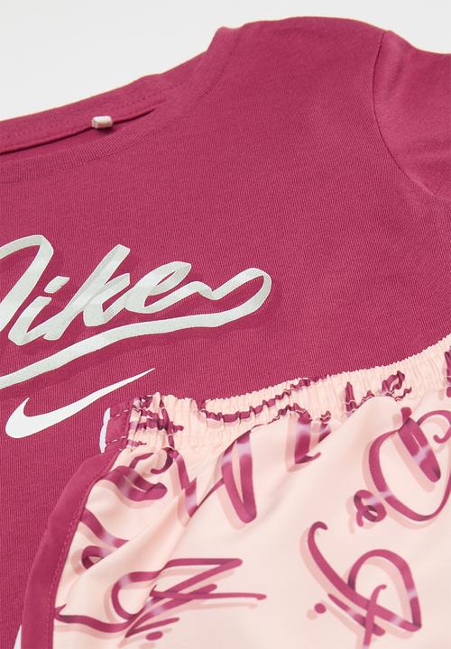 Nike - Nike essentials all-over print tempo set - washed coral