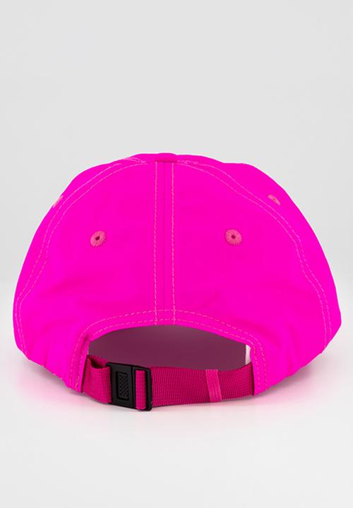 Burnt  - Ultra Light Performance Cap - Pink