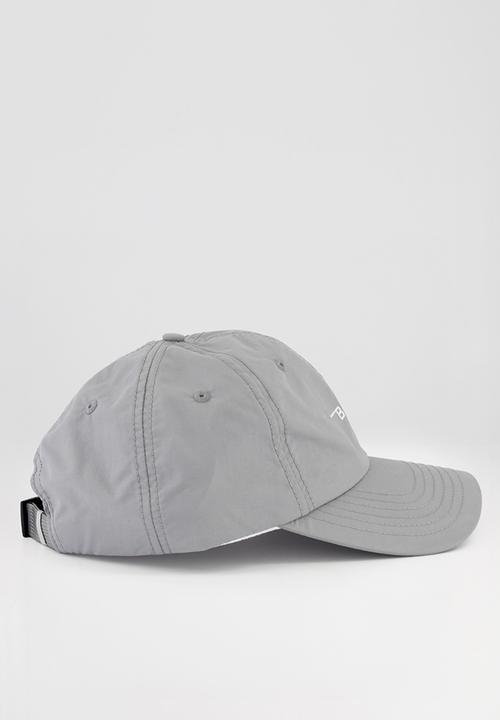 Burnt  - Ultra Light Performance Cap - Grey
