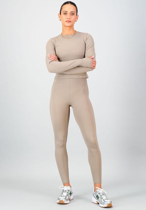 Burnt  - Olivia Fitted Long Sleeve - Cashew