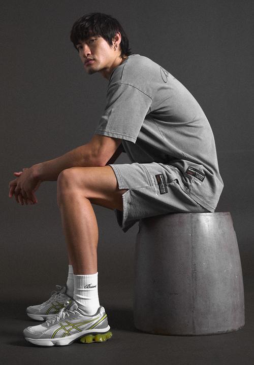 Burnt  - Ultra Heavy Oversized Tee - Light Grey