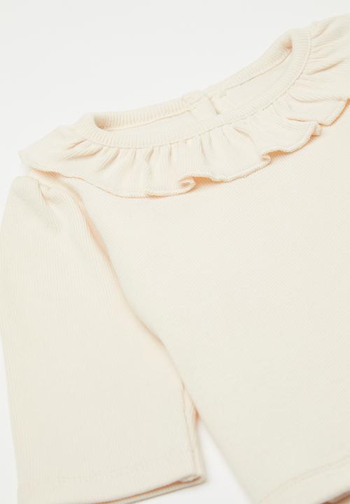 Pop Candy - Long sleeve tee with neckline frill - off white