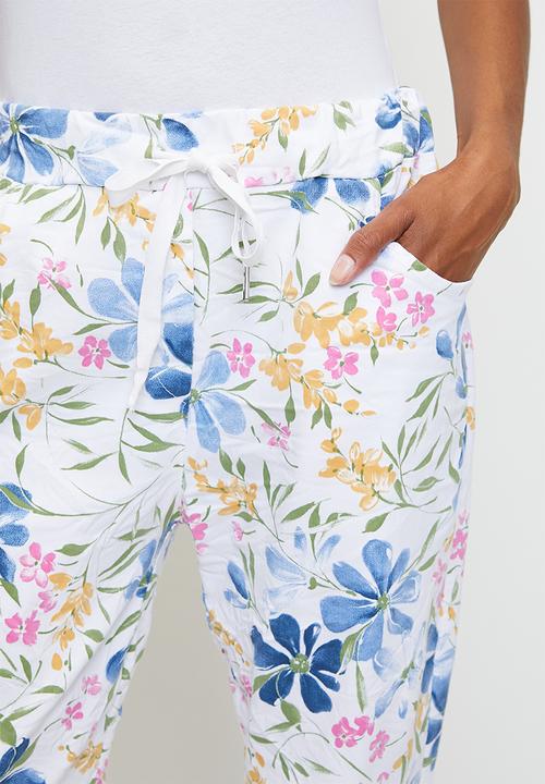 Izabel London - Italian Made Creased Printed Slimfit Jogger With Drawcord - White