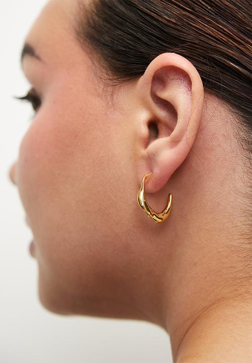 Zoe on Trend - Organic Twisted Hoop Earrings - Gold