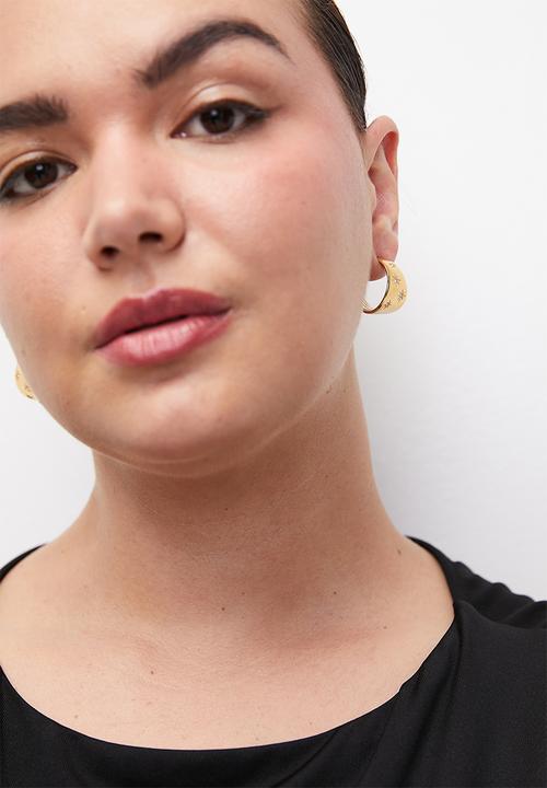 Zoe on Trend - Stone-Set Star Design Hoop Earrings - Gold