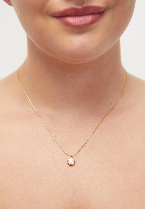 Zoe on Trend - Stylish Pendant Necklace - Gold