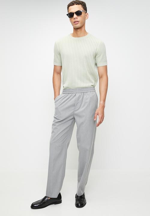 boohooMAN - Elastic Waist Straight Fit Tailored Trousers - Grey