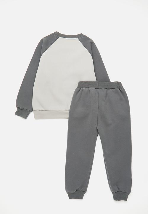 Pop Candy - Placement print raglan sweatshirt with joggers - cool grey/light grey